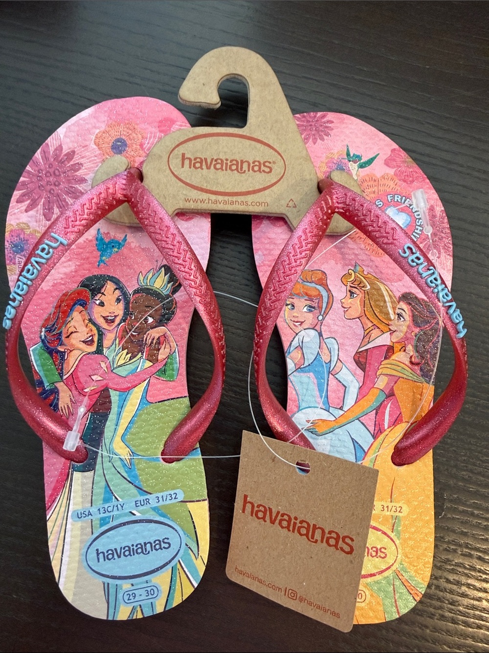 NWT Havaianas Kids Gorgeous Pink Disney Princess Sandals! Size 13/1!